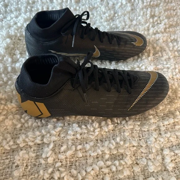 NWOT CUSTOM MECURIAL SUPERFLY MENS/WOMENS SOCCER CLEATS  display picture 3